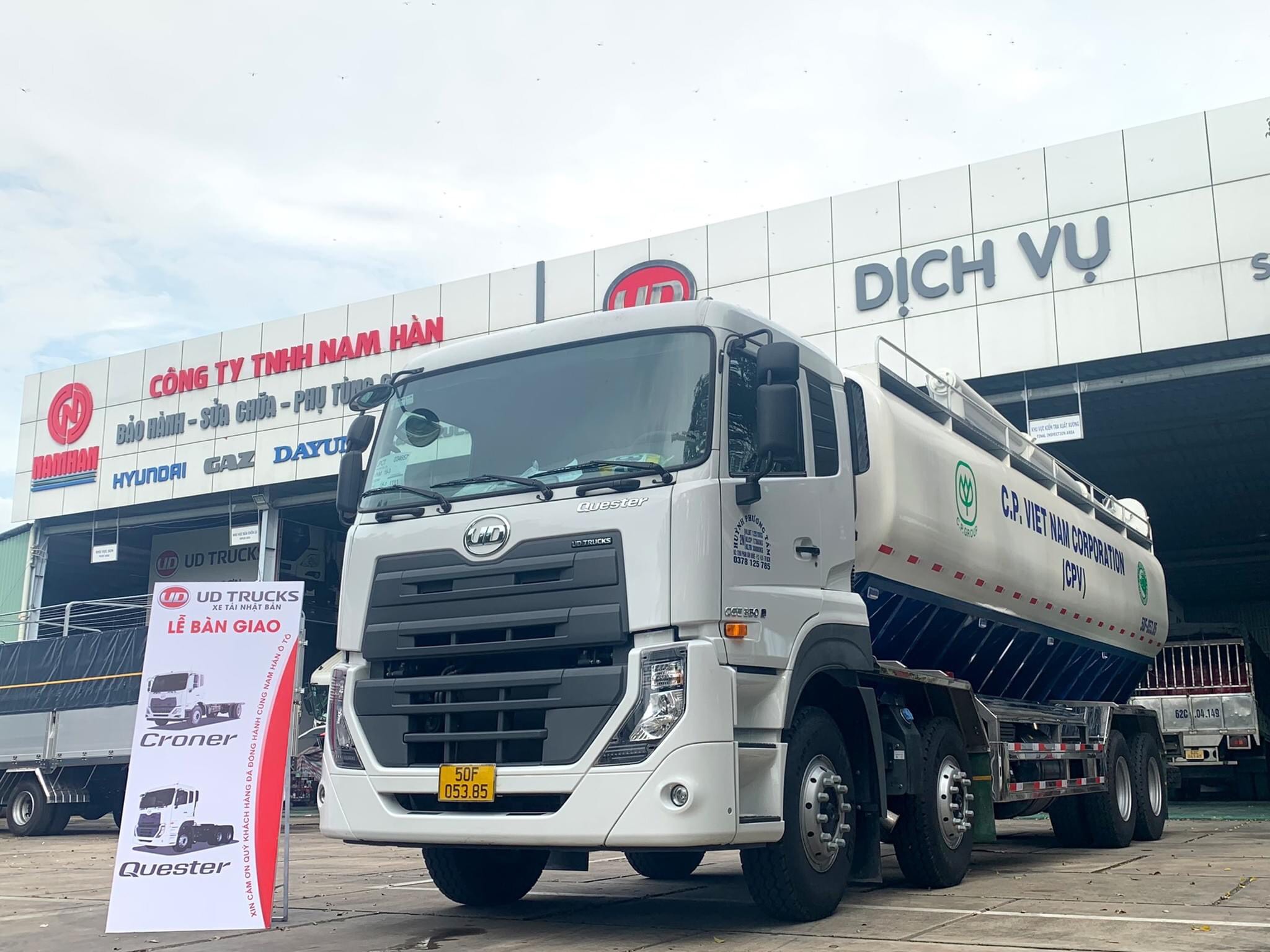 ban_giao_Xe_bon_cam_4_chan_ud- cong-ty-cp